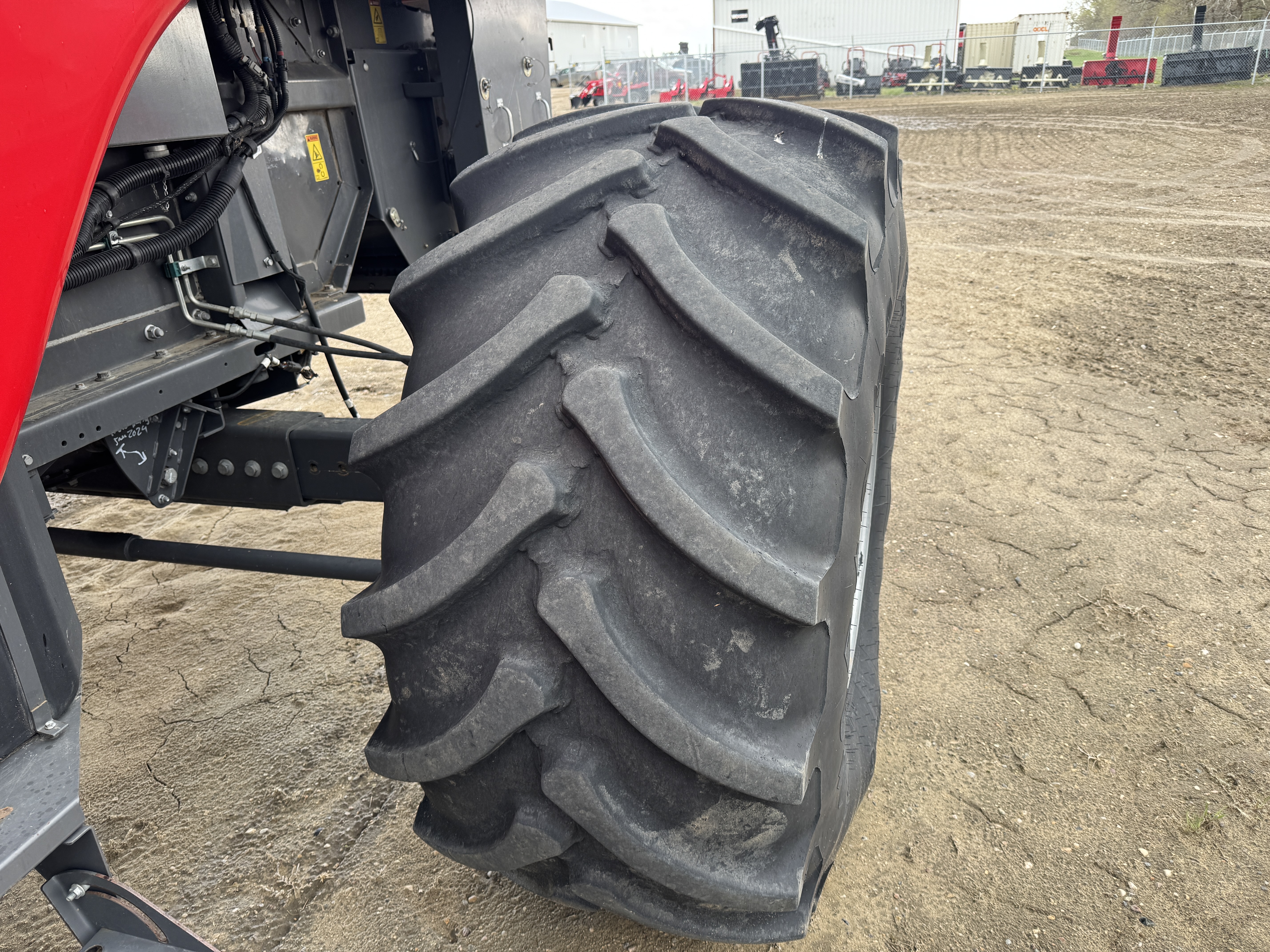 2017 Massey Ferguson 9565 Combine