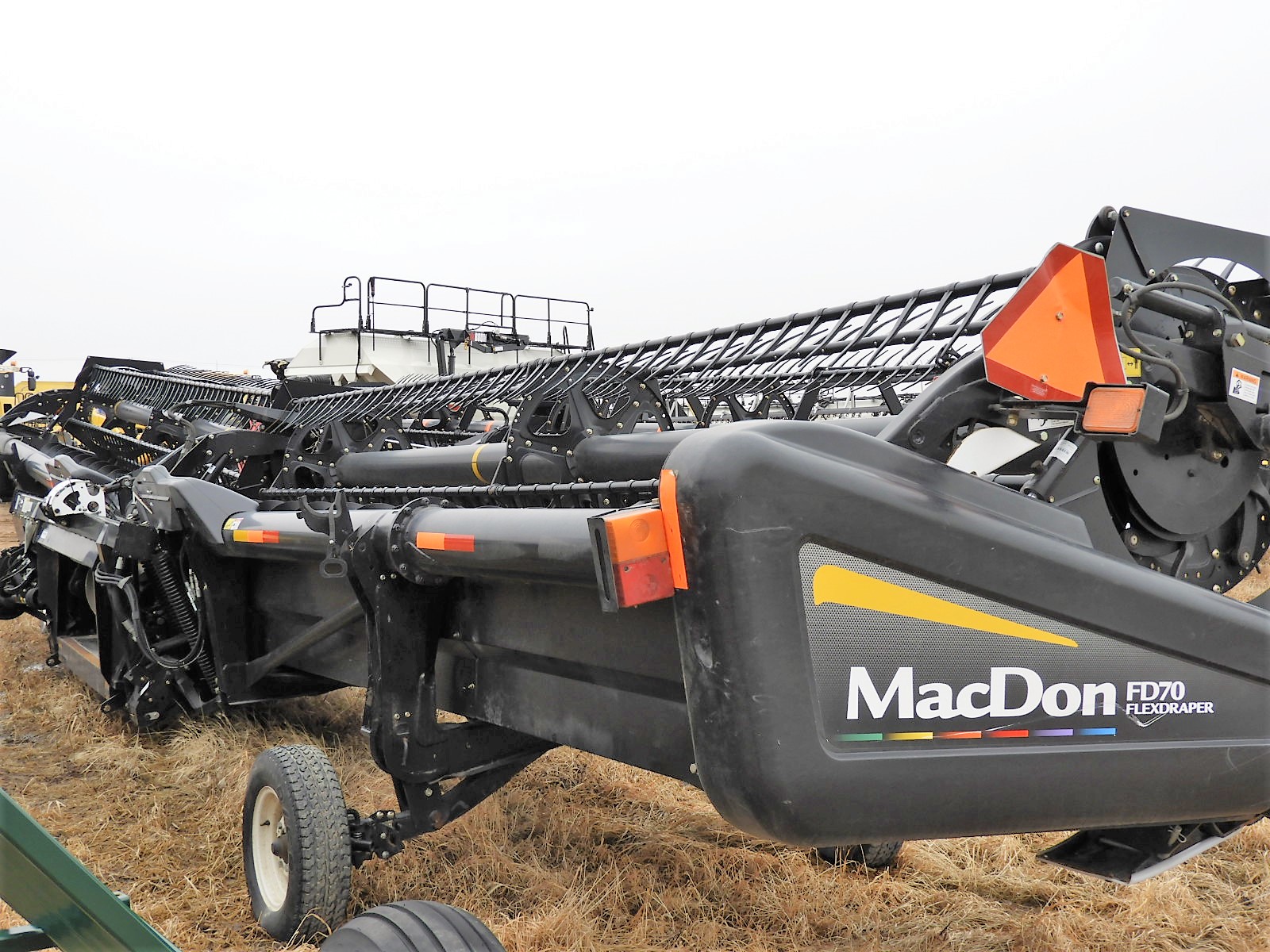 2010 MacDon FD70-45 Header Combine