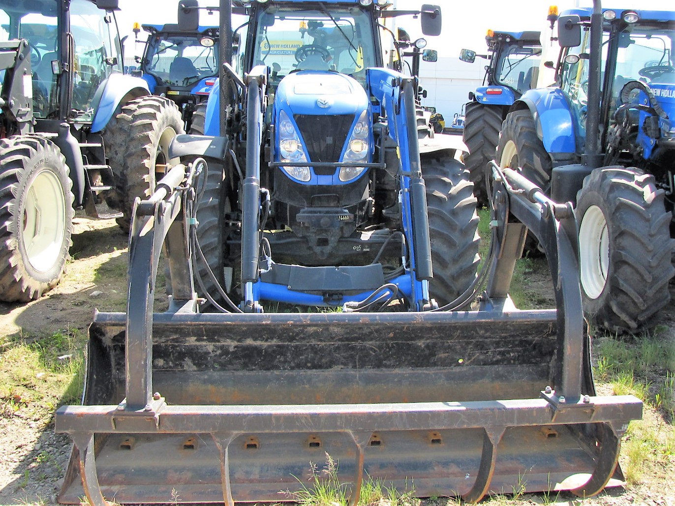 2012 New Holland T7.235 Tractor
