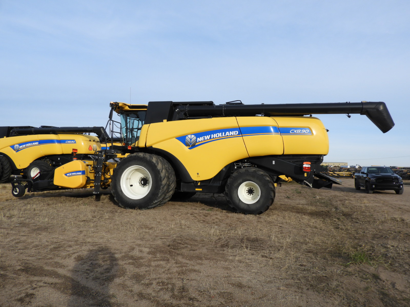 2018 New Holland CX8.90 Combine