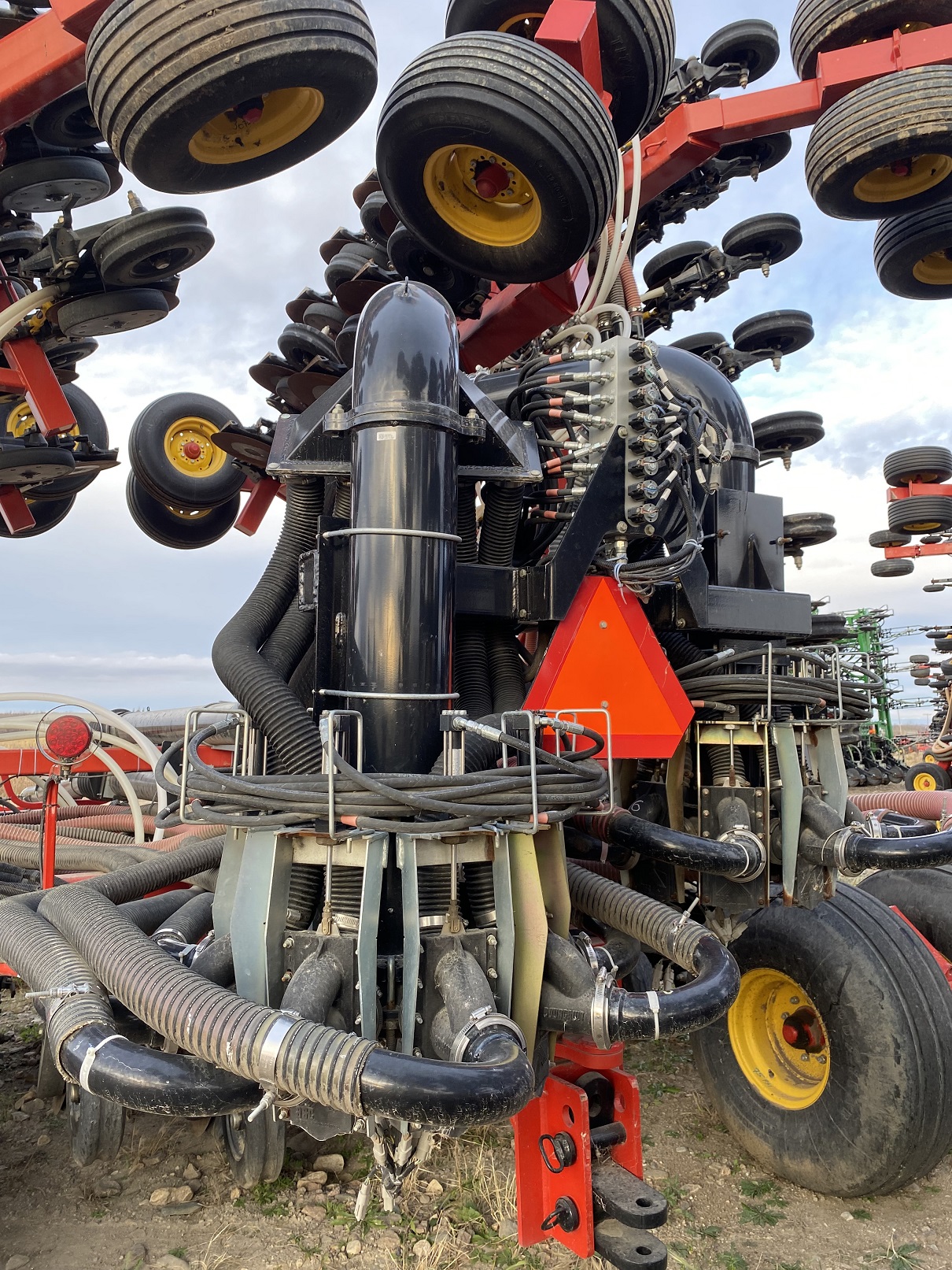 2015 Bourgault 3720 Air Drill