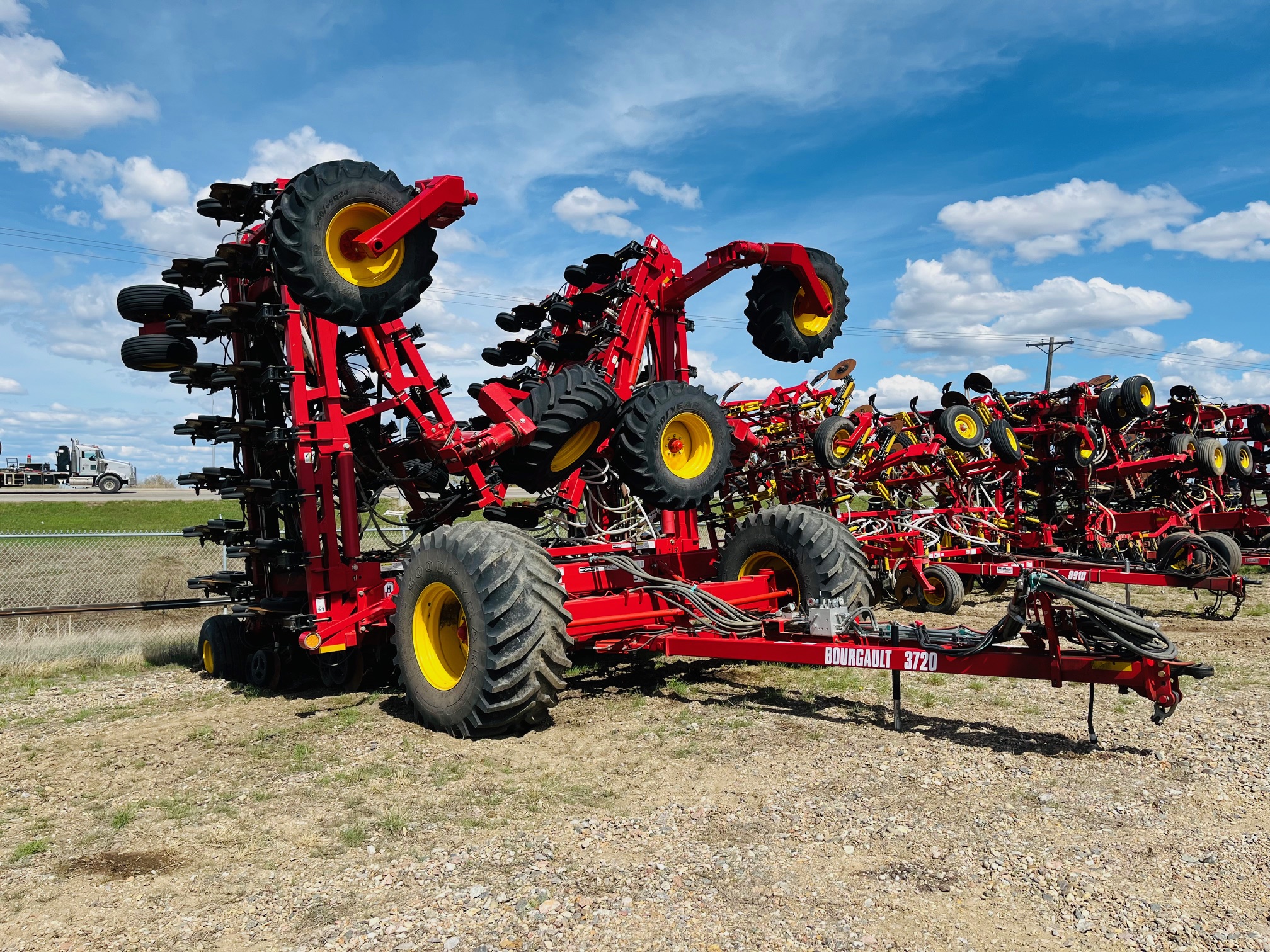 2017 Bourgault 3720 Air Drill