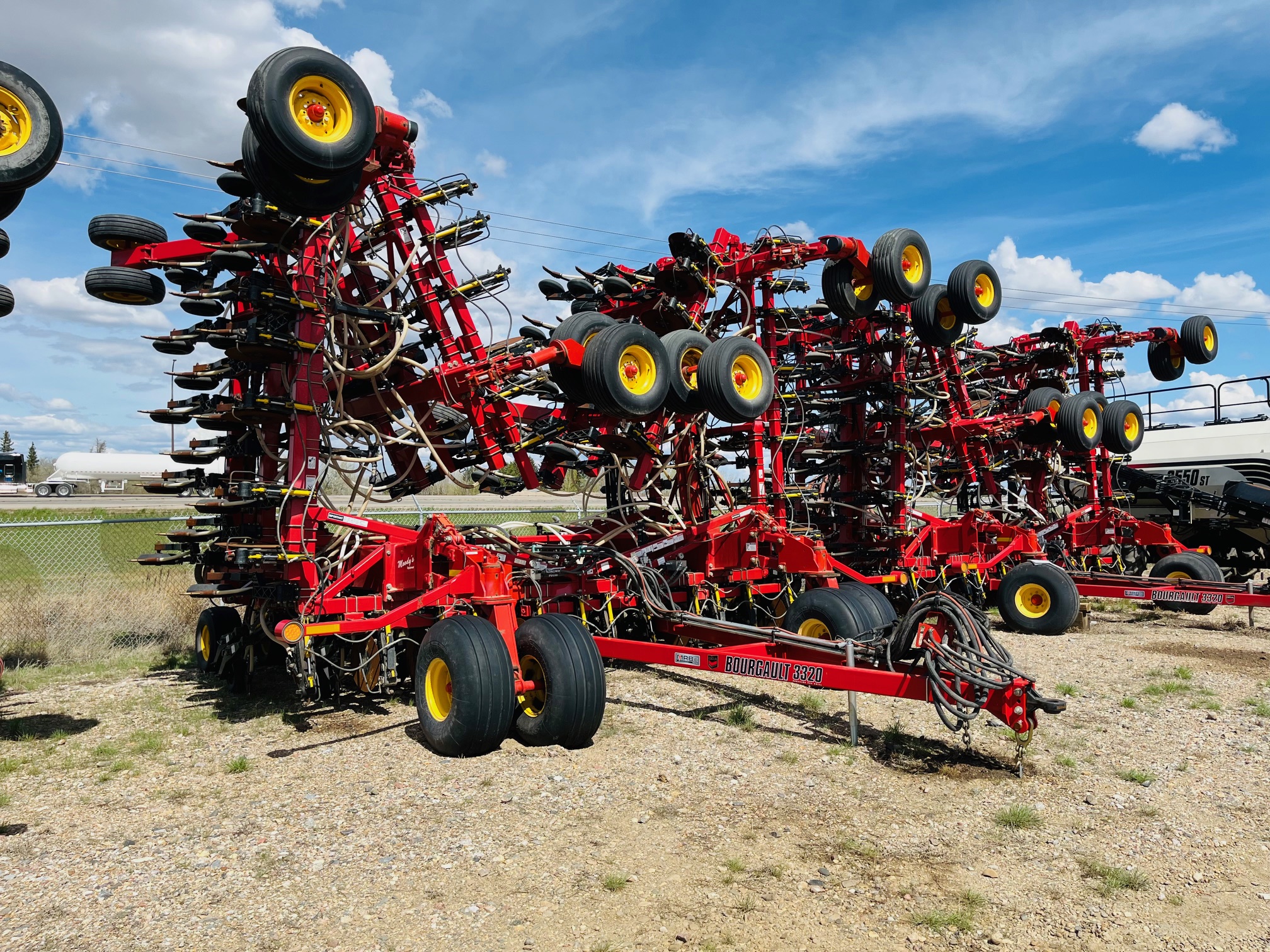 2017 Bourgault 3320 Air Drill