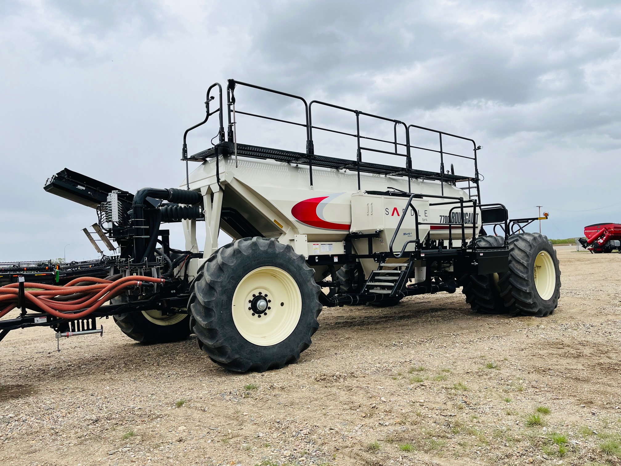 2019 Bourgault 7700 Air Tank/Cart