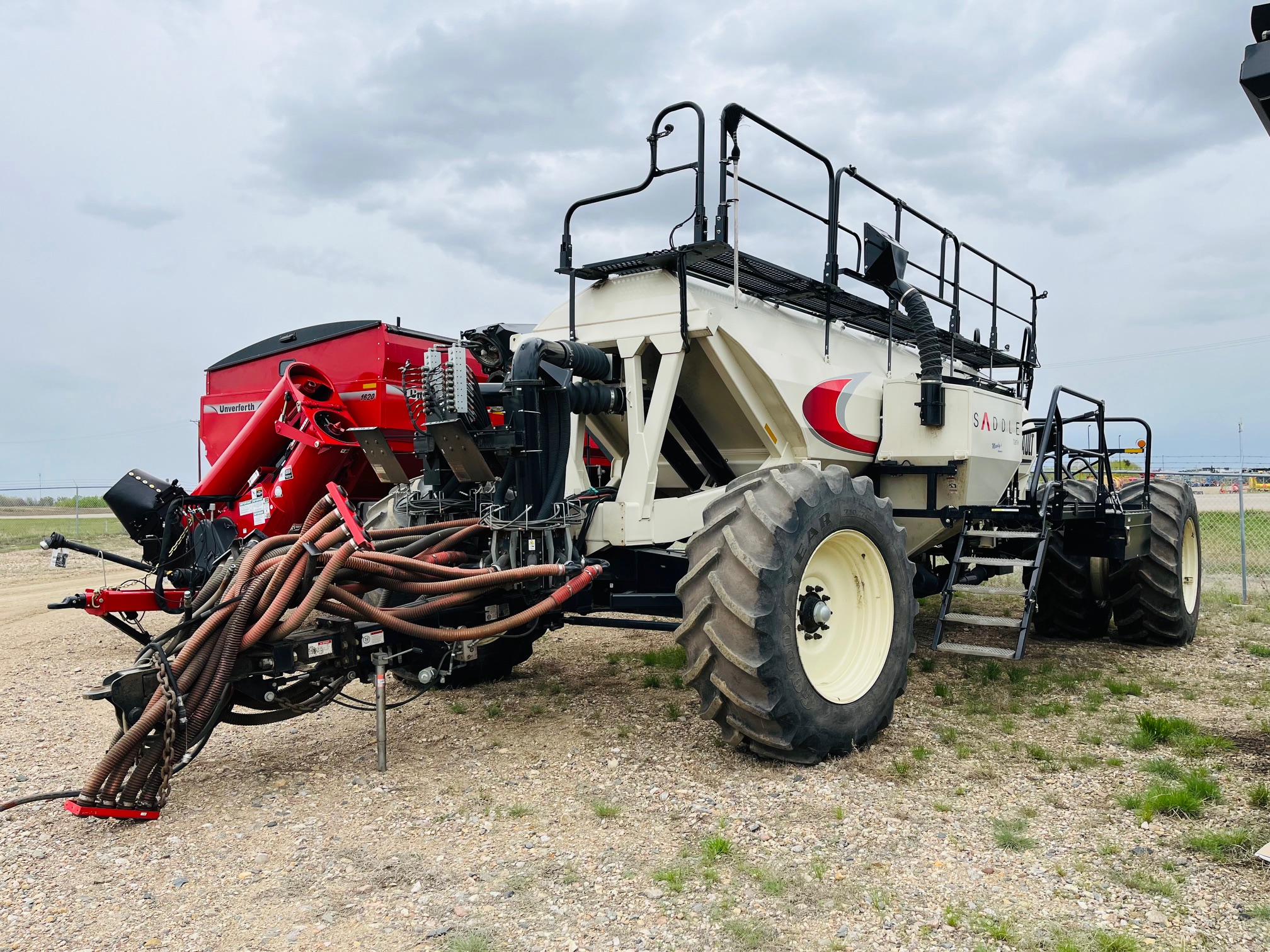 2018 Bourgault 7700 Air Tank/Cart