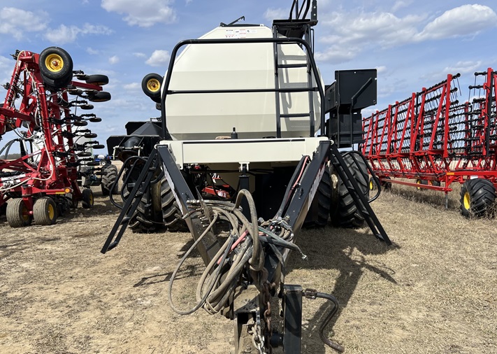 2011 Bourgault L6550 Air Tank/Cart