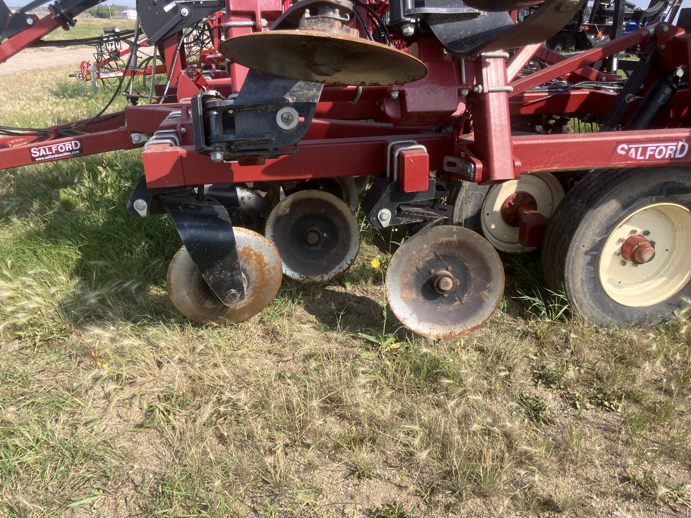 2014 Salford I-4141 Vertical Tillage