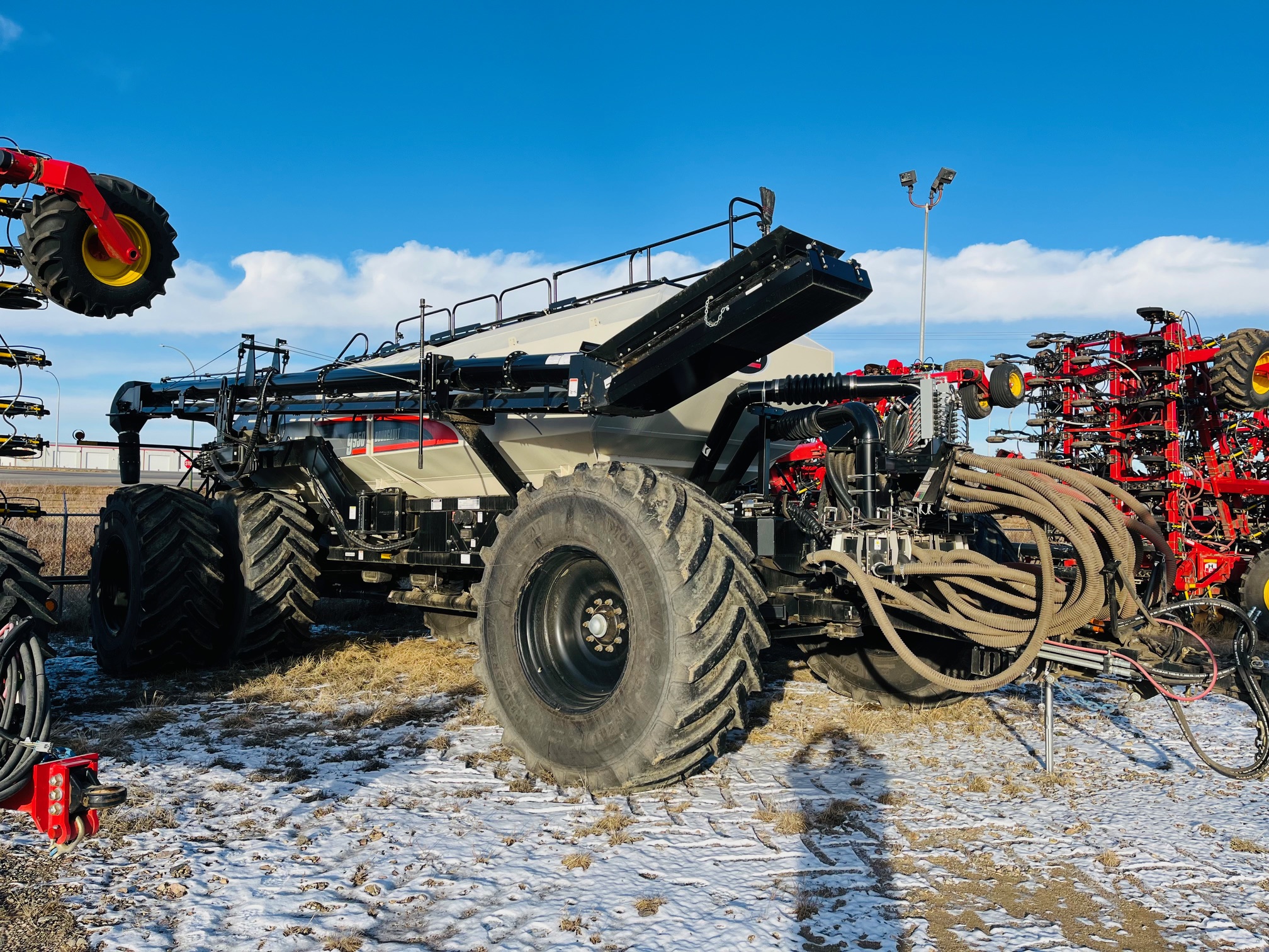 2024 Bourgault 9950 Air Tank/Cart