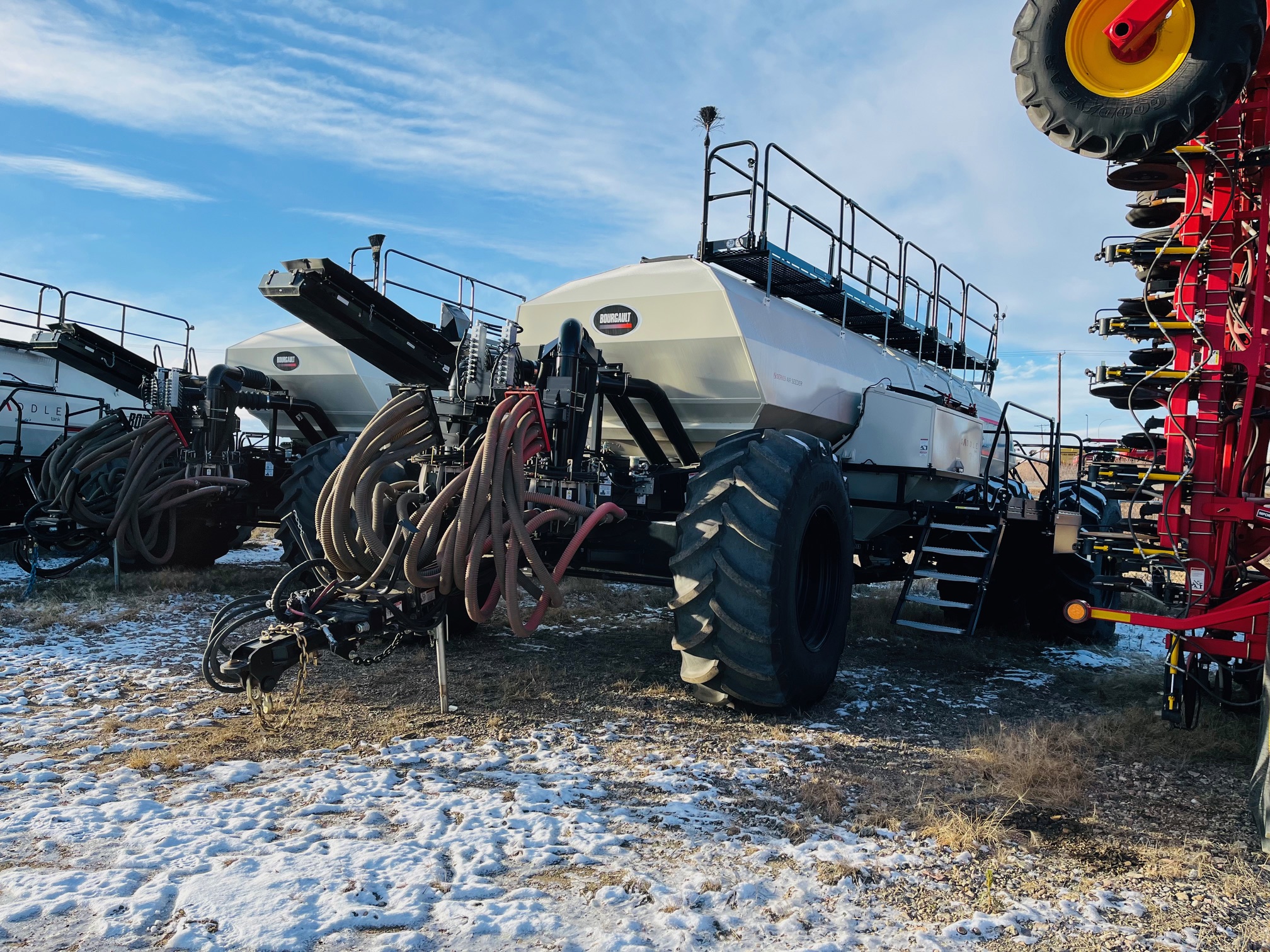 2022 Bourgault 9950 Air Tank/Cart