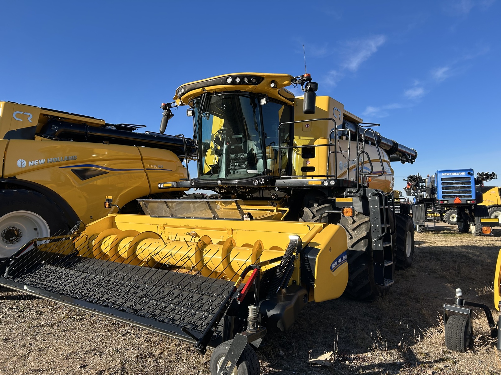 2024 New Holland CR9.90Z Combine