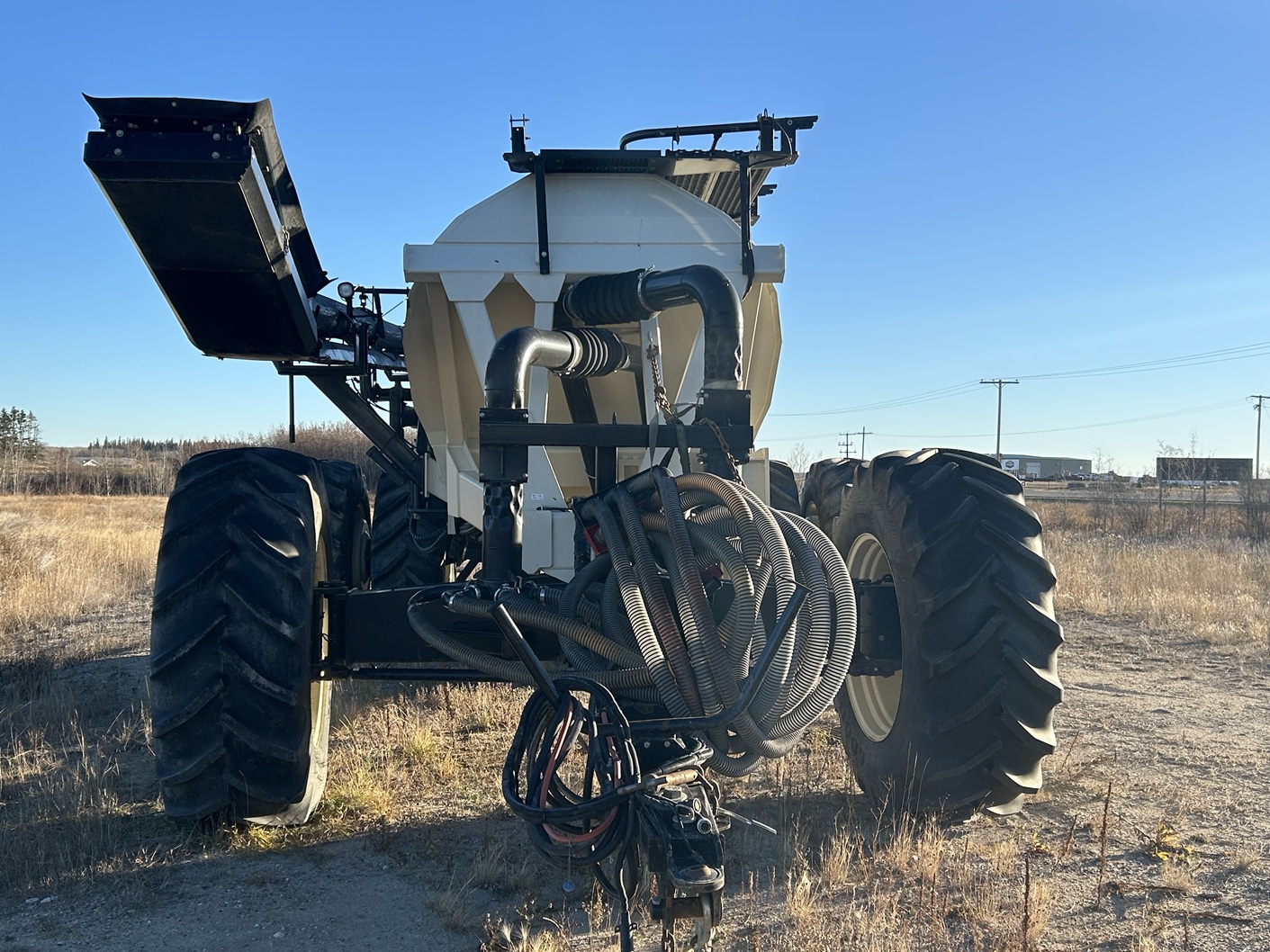 2013 Bourgault 7700 Air Tank/Cart