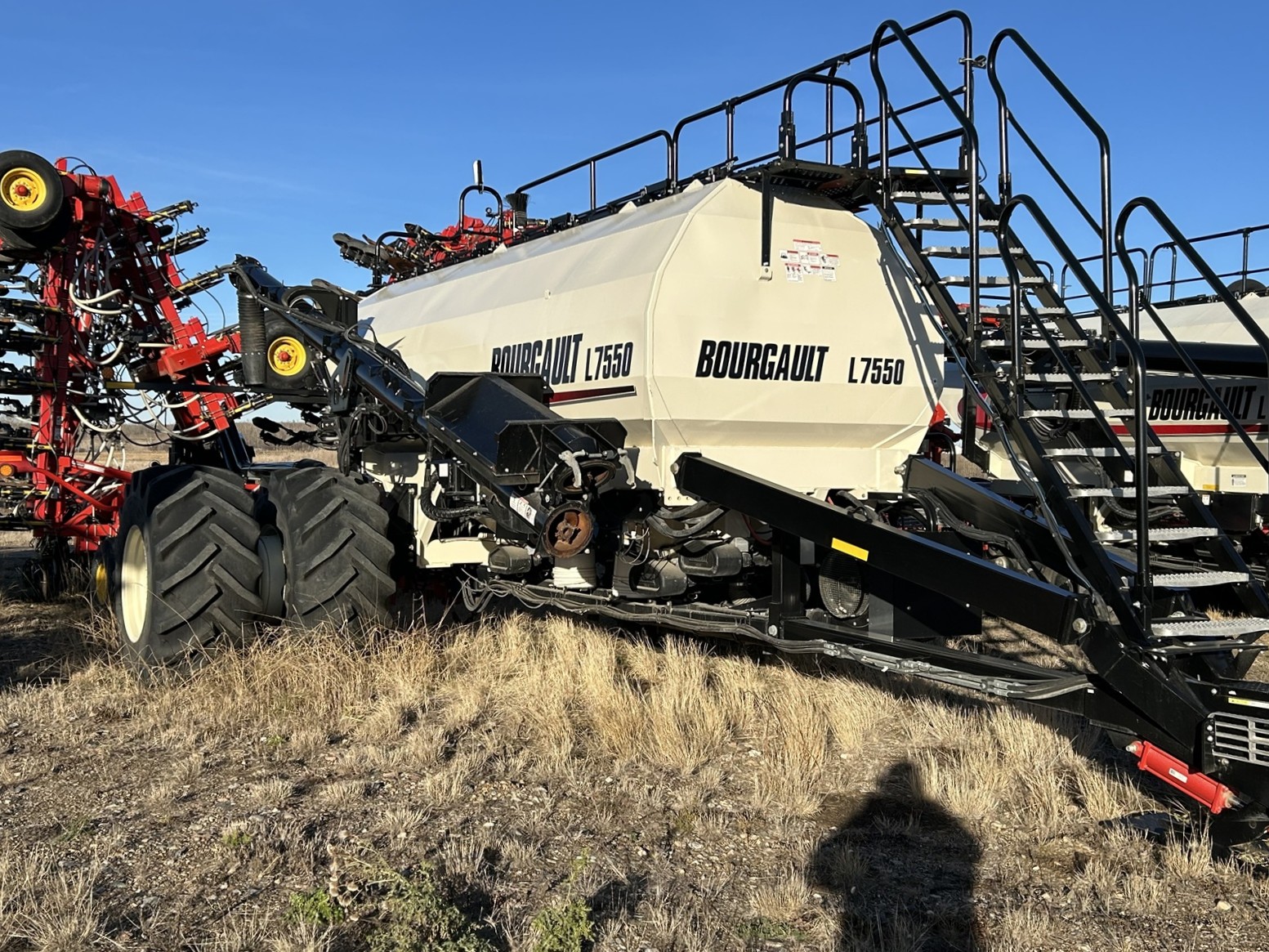 2018 Bourgault 7550 Air Tank/Cart