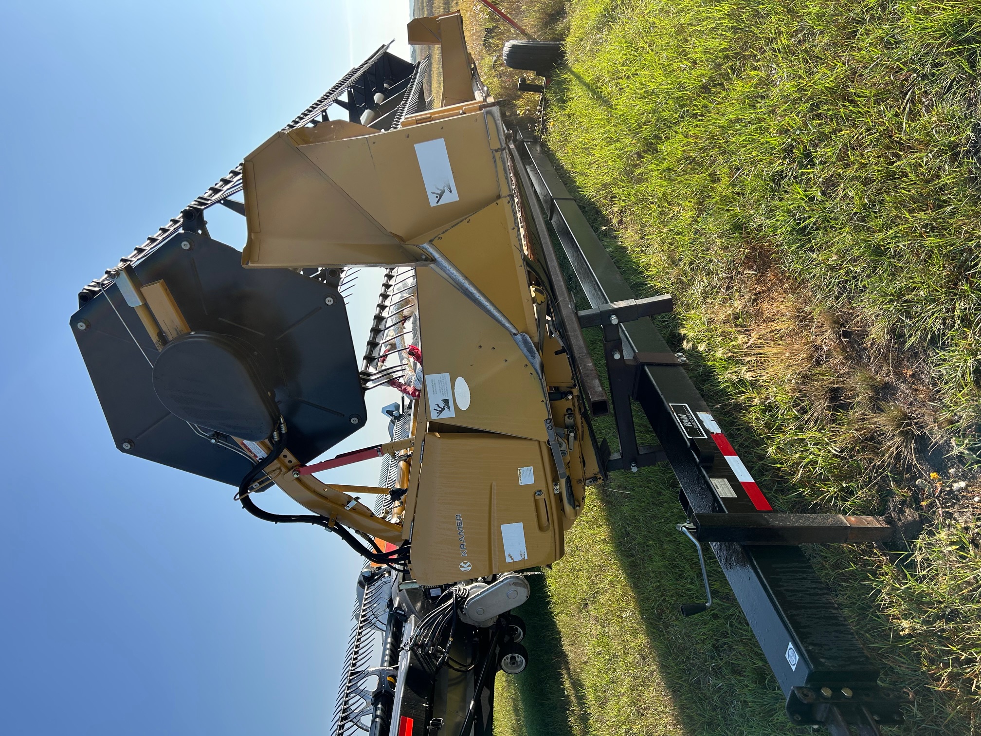 2012 CLAAS F530 Header Combine