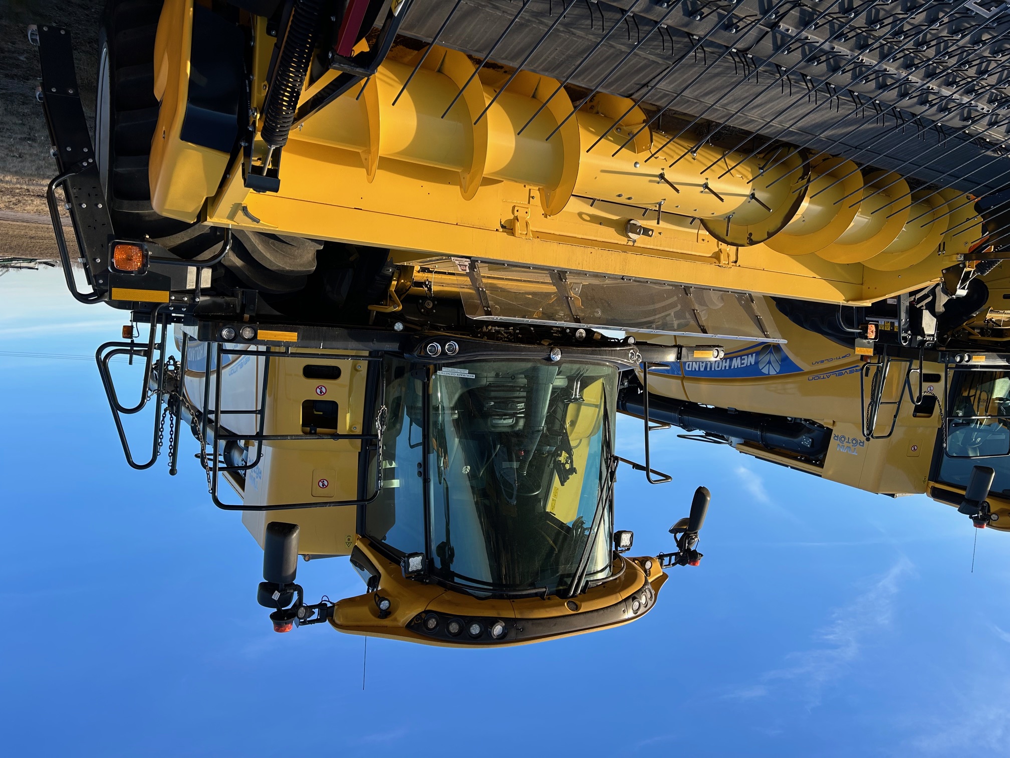 2023 New Holland CR10.90Z Combine