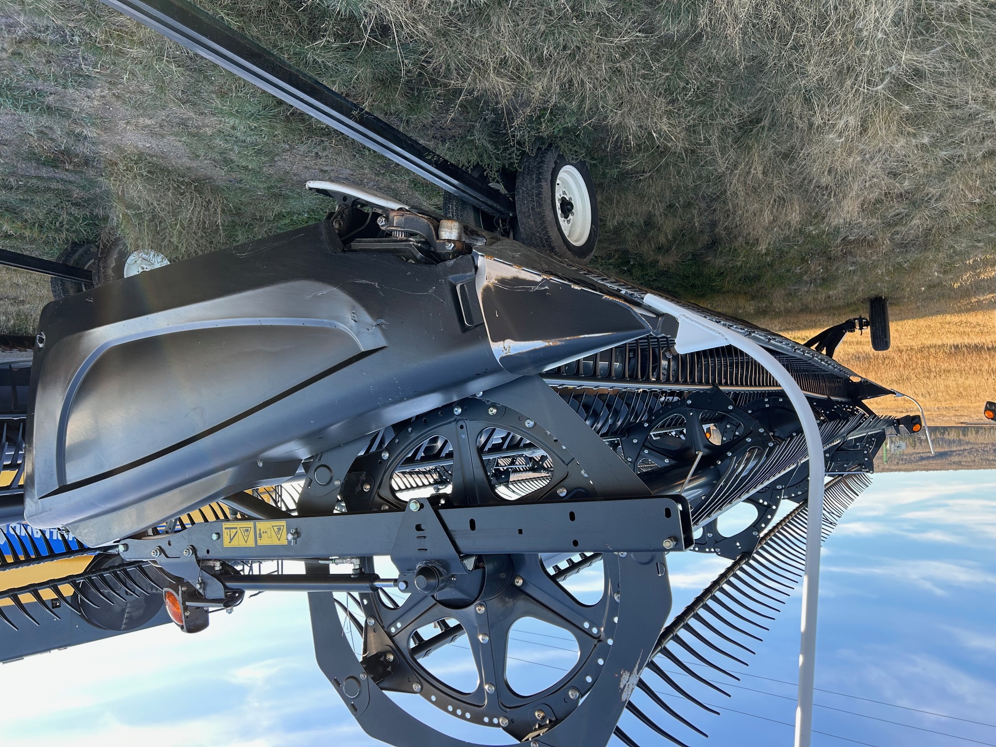 2017 MacDon FD75-35 Header Combine