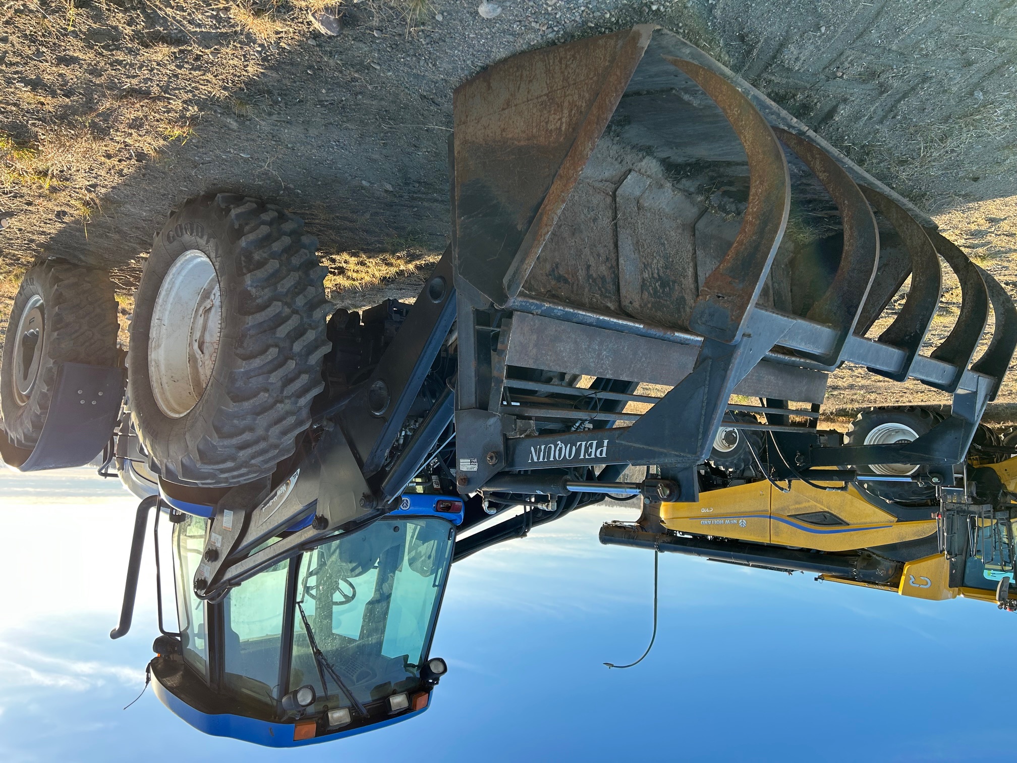 2012 New Holland TV6070 Tractor
