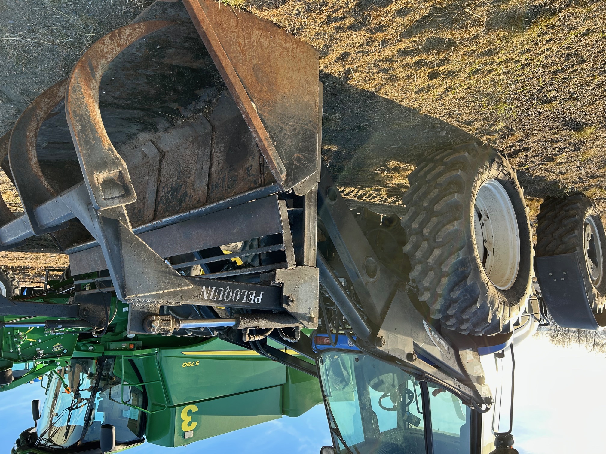 2012 New Holland TV6070 Tractor