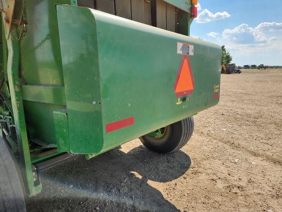 2013 John Deere 569 Premium Baler/Round