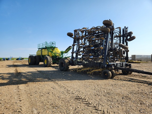 2018 Seed Master 70-12TXB Air Seeder