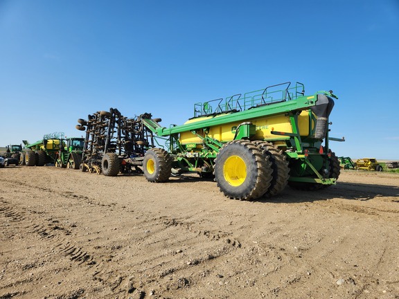 2018 Seed Master 70-12TXB Air Seeder