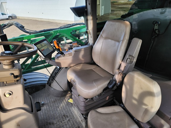 2015 John Deere R4045 Sprayer/High Clearance