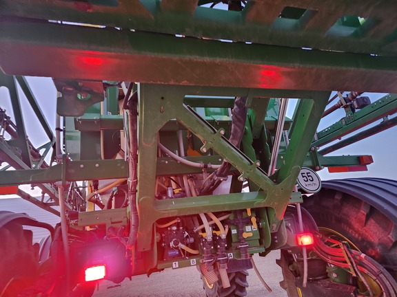 2015 John Deere R4045 Sprayer/High Clearance