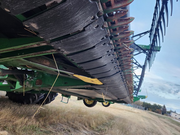 2022 John Deere HD50F Header Combine