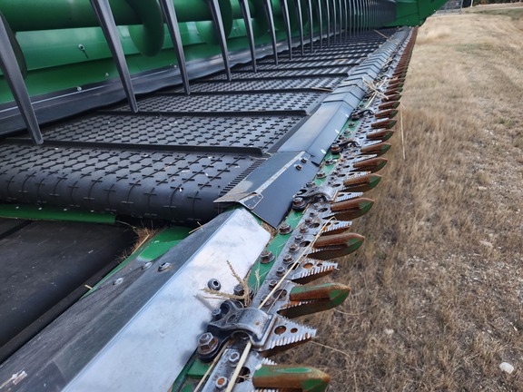 2022 John Deere HD50F Header Combine