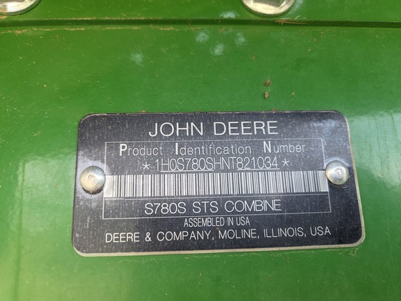 2022 John Deere S780 Combine