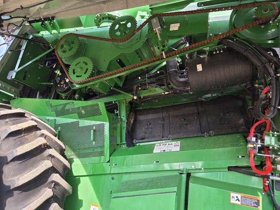 2022 John Deere S780 Combine