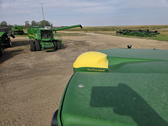 2022 John Deere S780 Combine