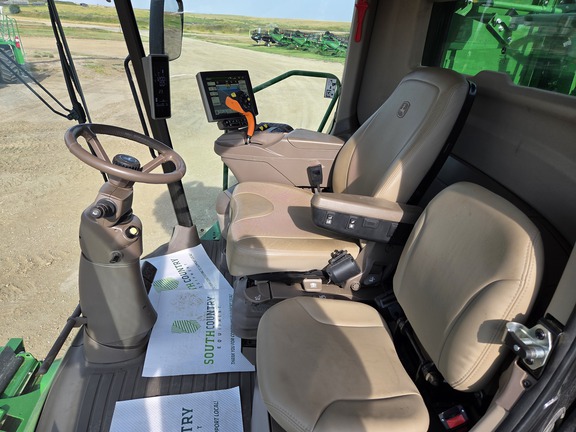 2022 John Deere S780 Combine