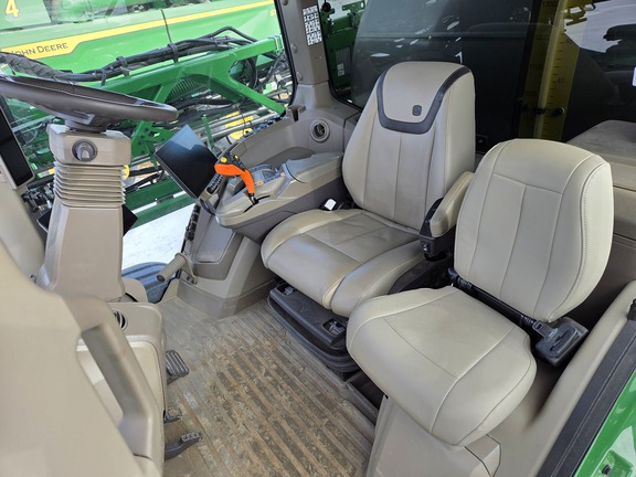 2025 John Deere 616R Sprayer/High Clearance