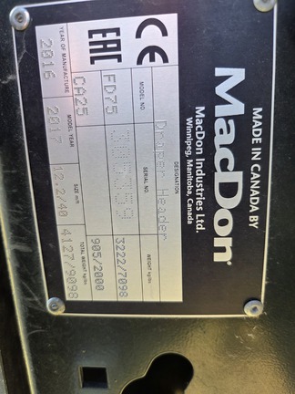 2017 MacDon FD75-40 Header Combine