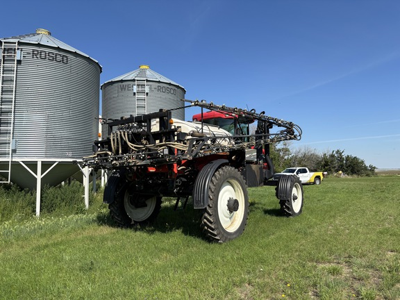 2008 Apache AS1010 Sprayer/High Clearance