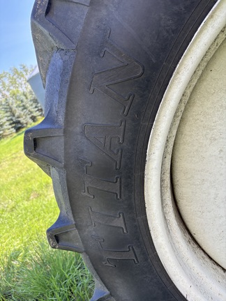 2008 Apache AS1010 Sprayer/High Clearance