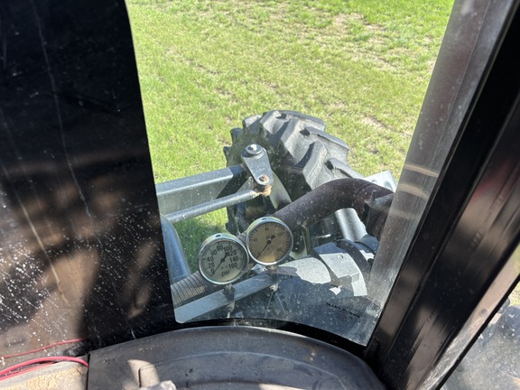 2008 Apache AS1010 Sprayer/High Clearance