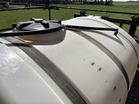 2008 Apache AS1010 Sprayer/High Clearance