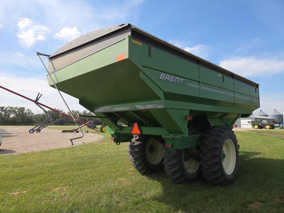 2012 Brent 1282 Grain Cart