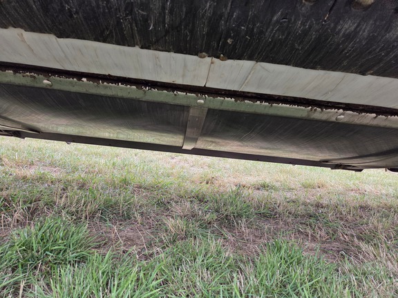 2015 MacDon FD75 Header Combine