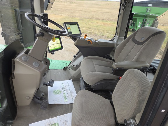 2022 John Deere 9RX 590 Tractor Rubber Track