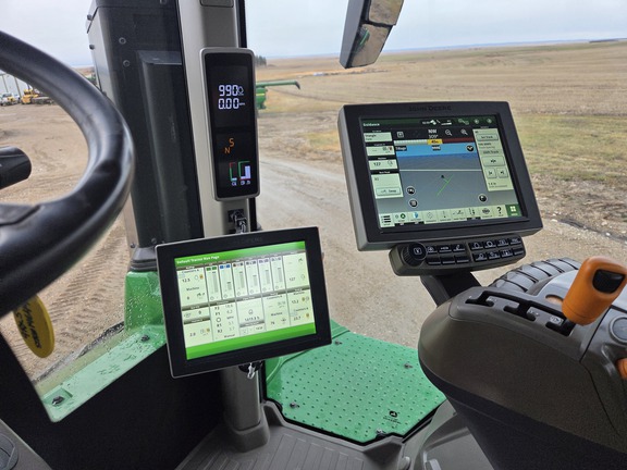 2022 John Deere 9RX 590 Tractor Rubber Track