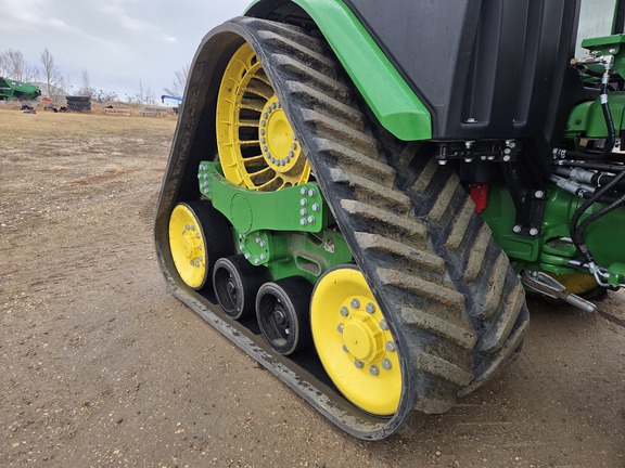 2022 John Deere 9RX 590 Tractor Rubber Track