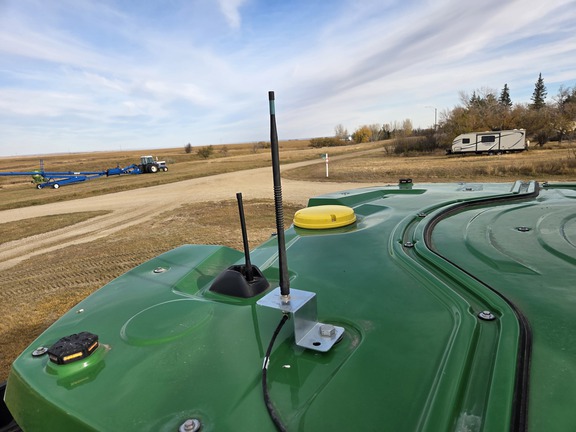 2025 John Deere S7 800 Combine