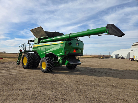 2025 John Deere S7 800 Combine