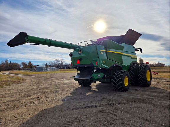 2025 John Deere S7 800 Combine
