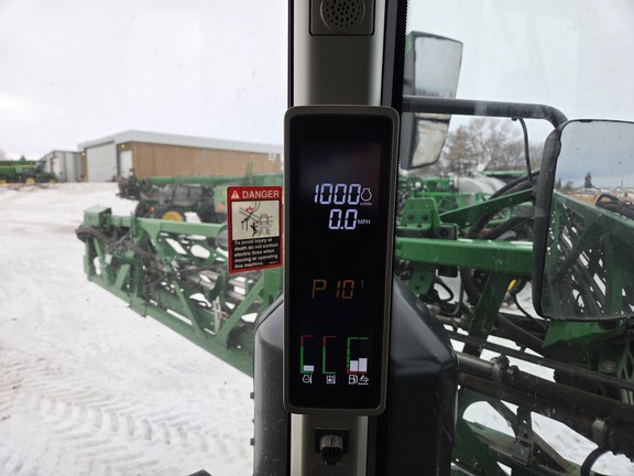 2023 John Deere 616R Sprayer/High Clearance