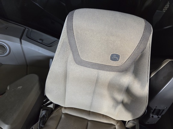 2024 John Deere 616R Sprayer/High Clearance