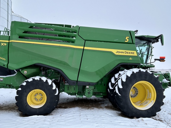 2024 John Deere X9 1000 Combine
