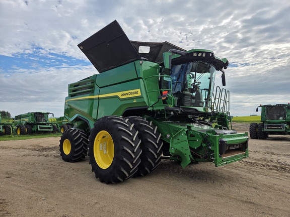 2024 John Deere X9 1000 Combine